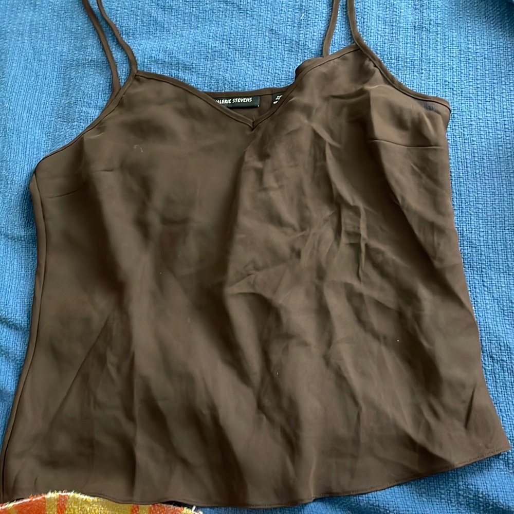 large brown valerie stevens blouse 🤎🤎